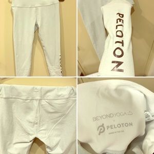 Light Seafoam Green Yoga Peloton Legging RARE